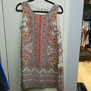 Sleeveless shift dress